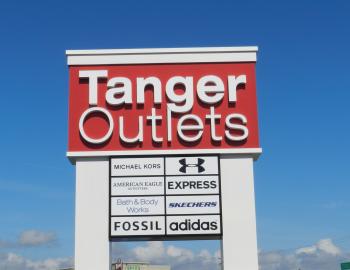 skechers at tanger outlets